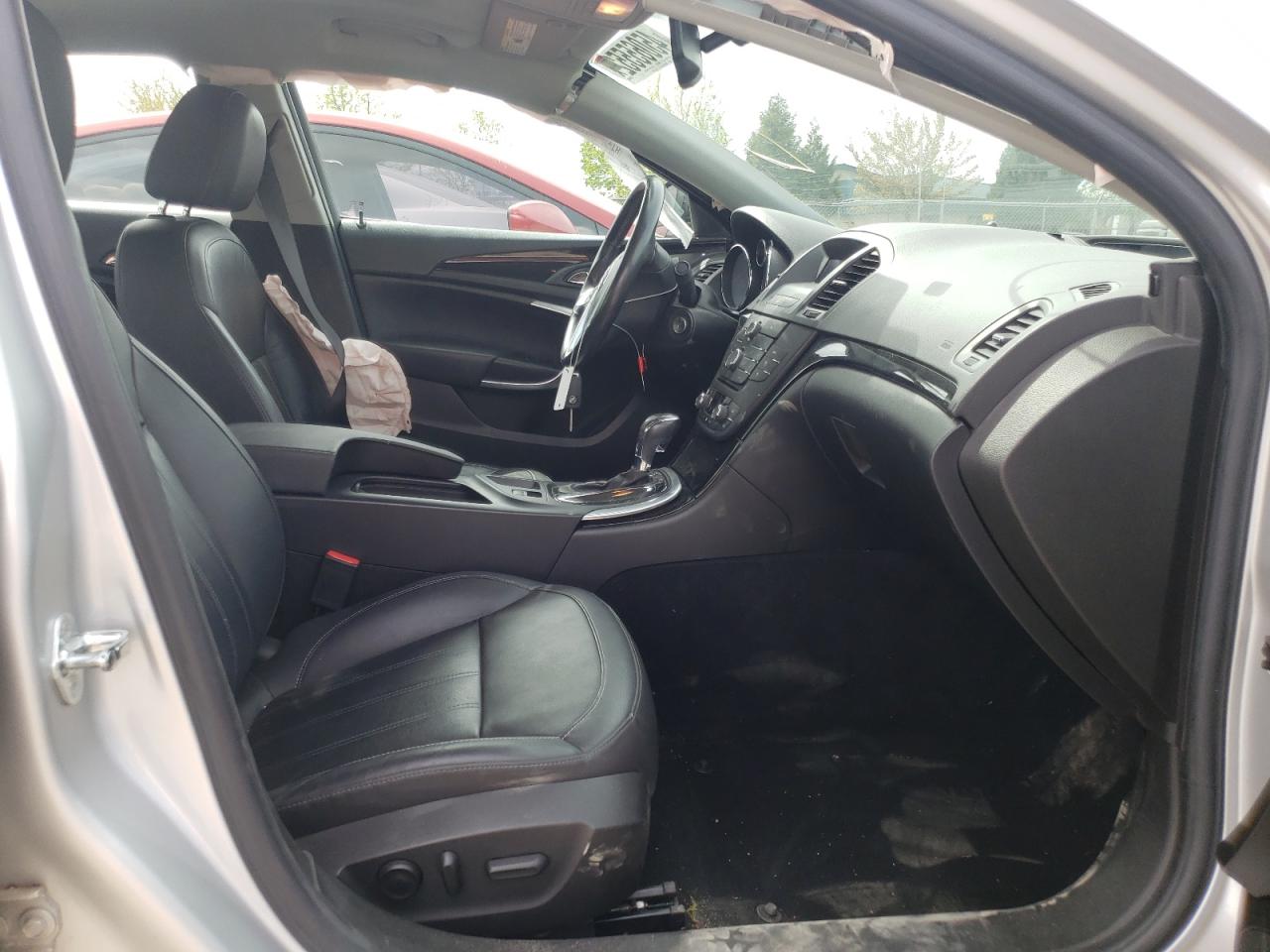 Photo 5 from auction – 2011 BUICK REGAL CXL with VIN W04GS5EC1B1012187