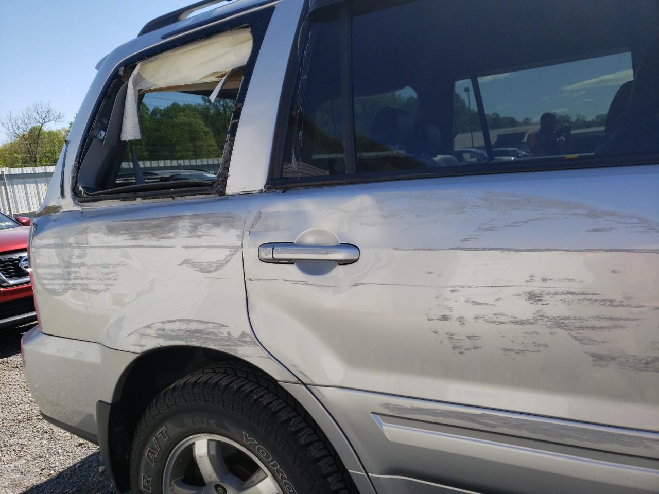 Photo 9 from auction – 2006 HONDA PILOT EX with VIN 5FNYF18606B013695
