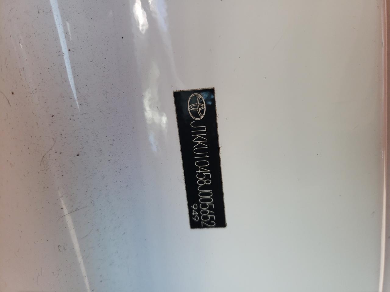 Photo 10 from auction – 2008 SCION XD with VIN JTKKU10458J005652