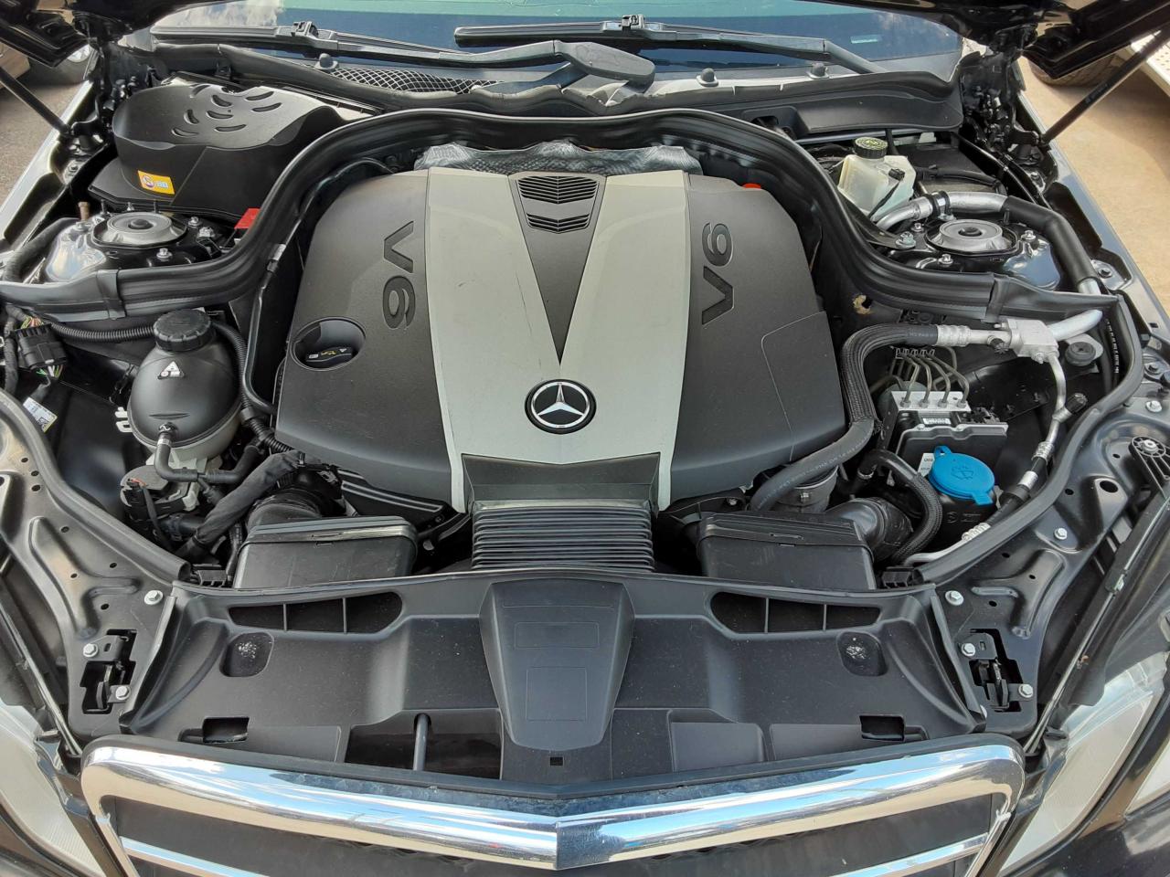 Photo 7 from auction – 2013 MERCEDES-BENZ E 350 BLUE with VIN WDDHF2EBXDA686254