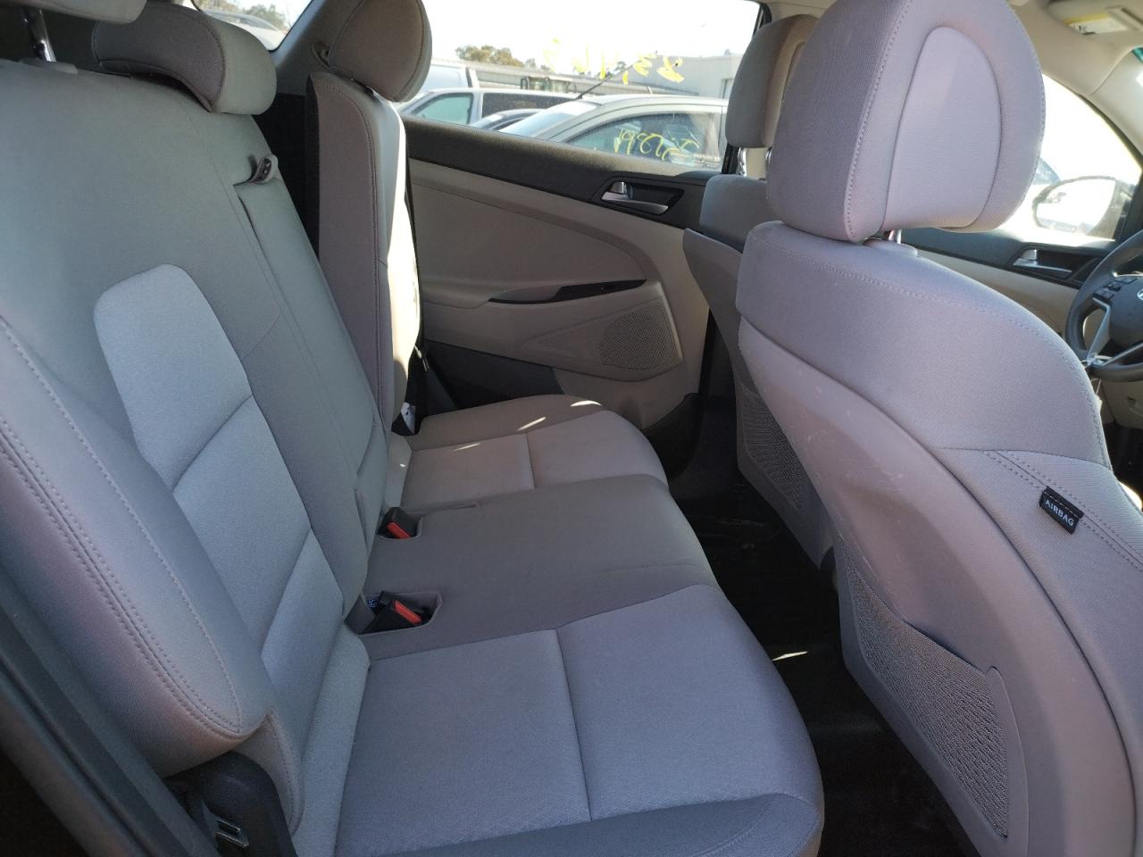 Photo 6 from auction – 2016 HYUNDAI TUCSON LIM with VIN KM8J33A46GU144794
