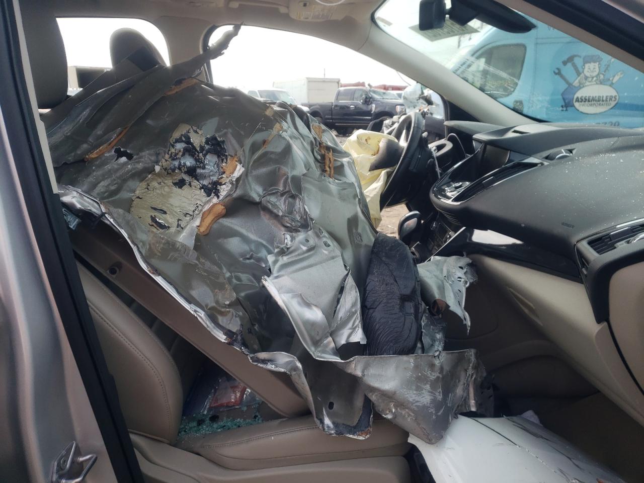 Photo 5 from auction – 2014 FORD ESCAPE TIT with VIN 1FMCU9J94EUC43969