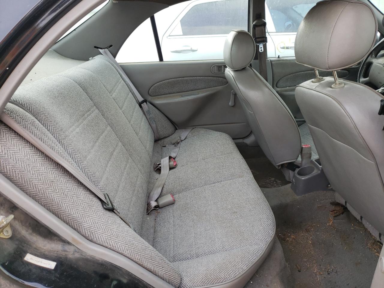Photo 6 from auction – 1997 MERCURY TRACER GS with VIN 1MELM10P9VW651750