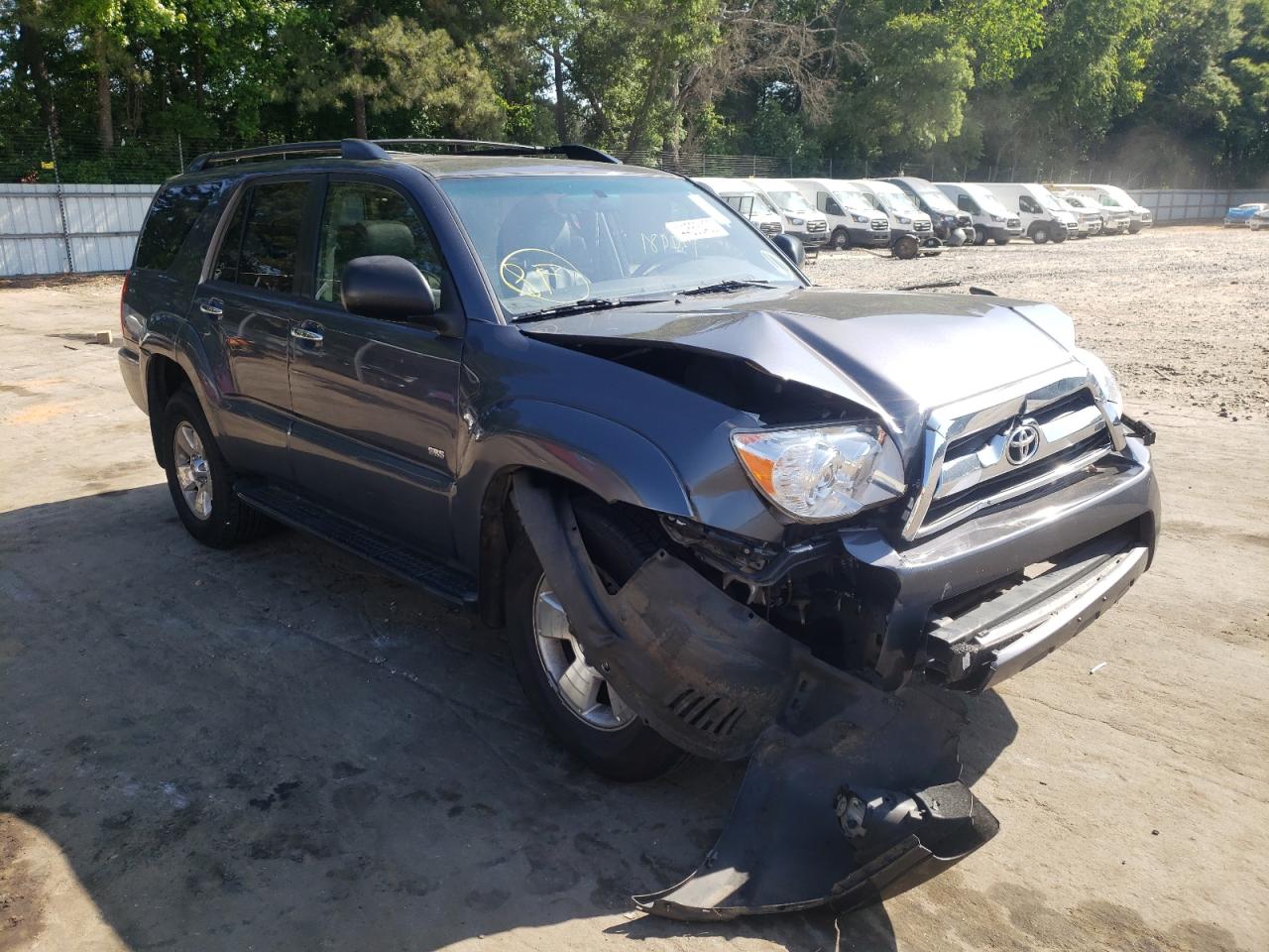 TOYOTA 4RUNNER SR 2006 with VIN JTEZU14R468048942 - Photo from auction