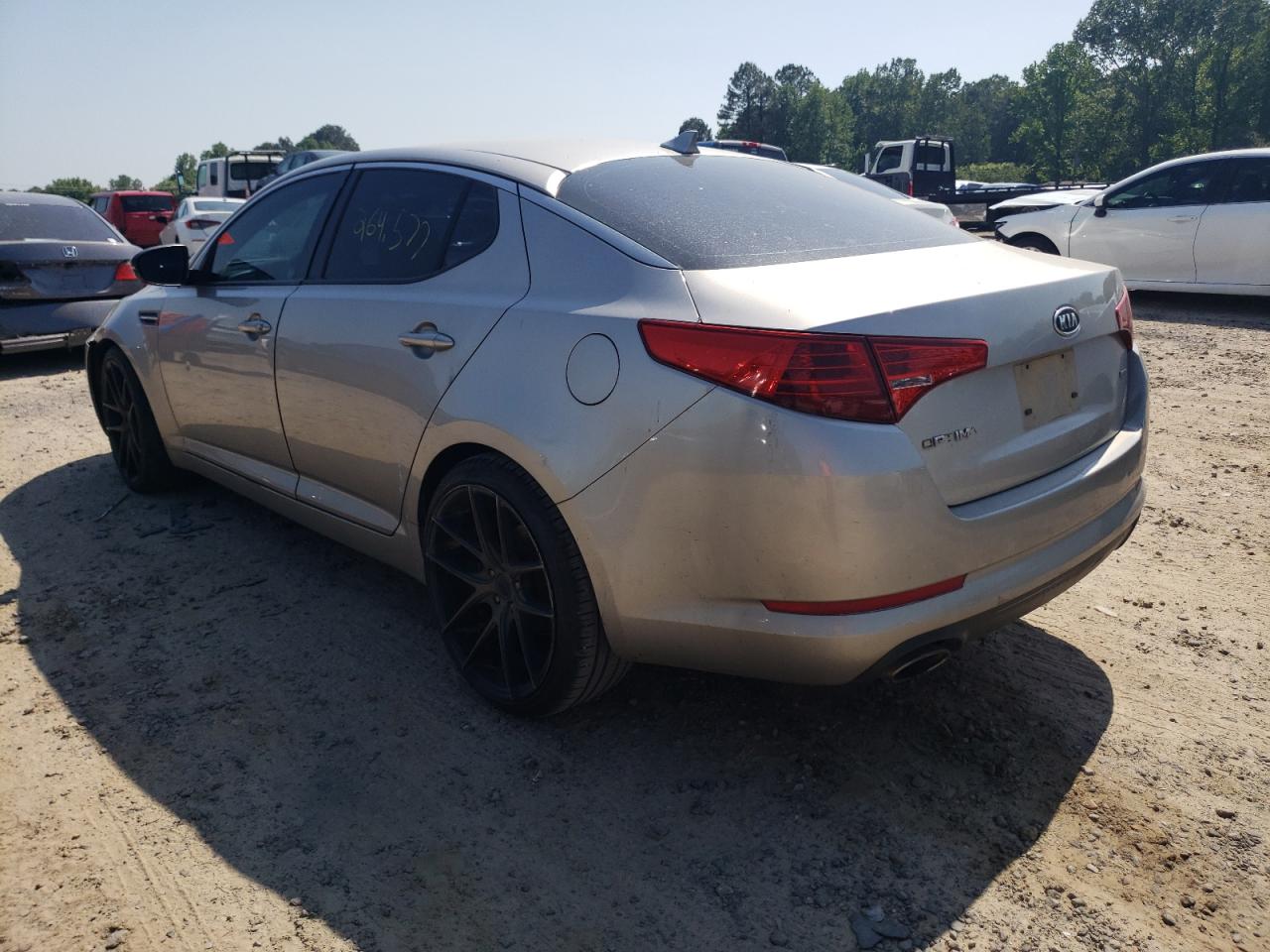 Photo 3 from auction – 2011 KIA OPTIMA LX with VIN KNAGM4A71B5056327
