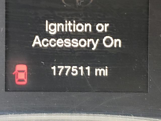 Photo 8 from auction – 2016 CHRYSLER 200 LIMITE with VIN 1C3CCCAB1GN145295