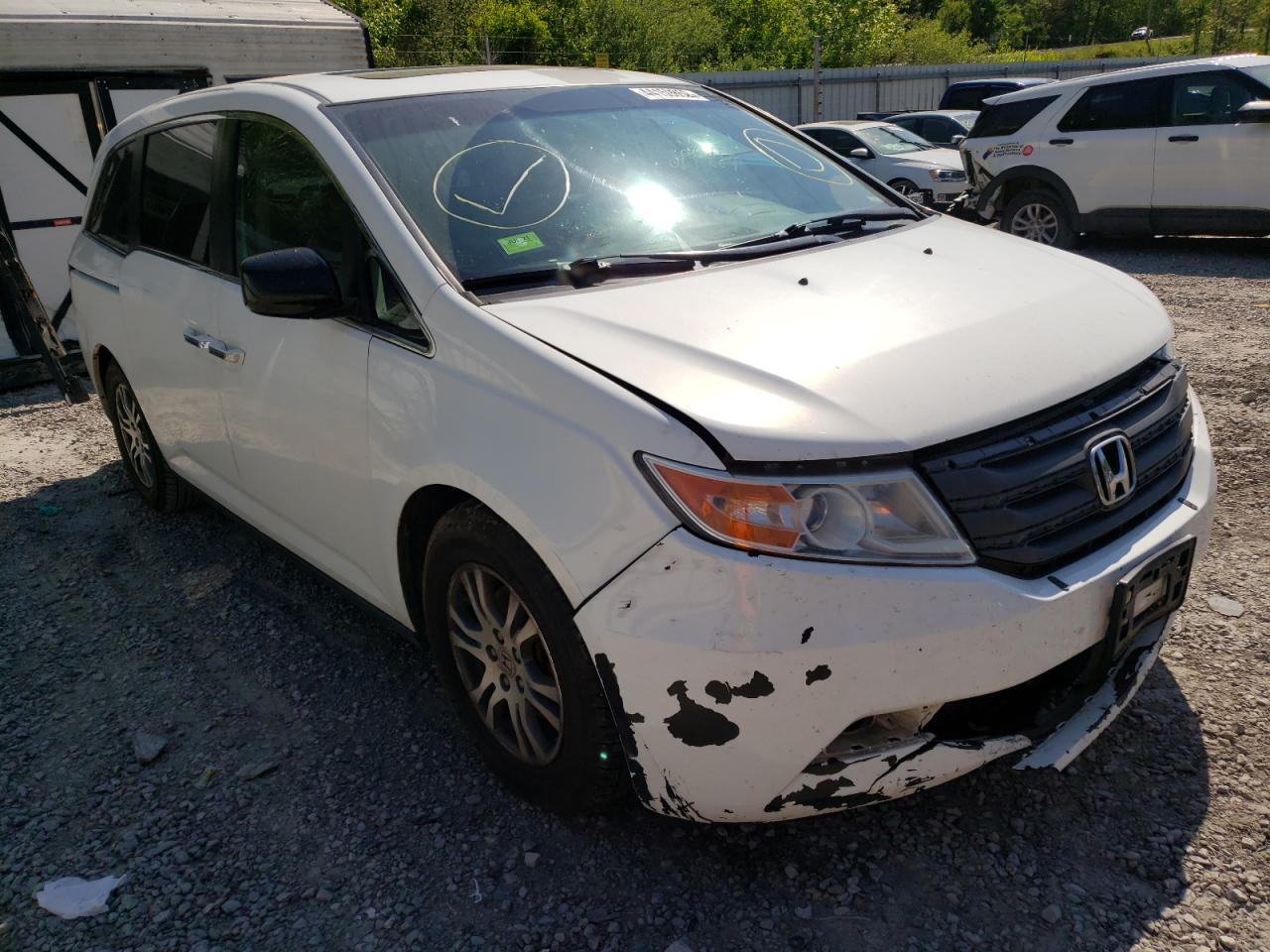 HONDA ODYSSEY EX 2011 with VIN 5FNRL5H63BB088275 - Photo from auction