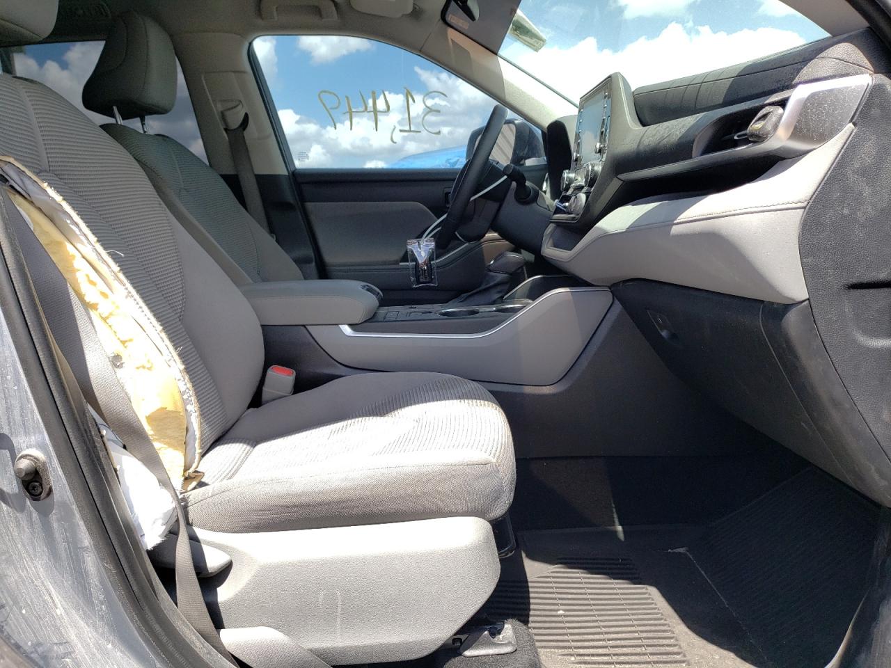 صورة رقم 5 من المزاد - 2021 TOYOTA HIGHLANDER مع VIN 5TDZZRAH7MS068420