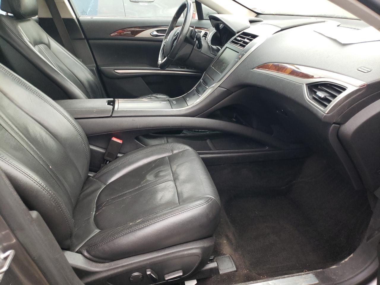 Photo 5 from auction – 2014 LINCOLN MKZ with VIN 3LN6L2G91ER818650