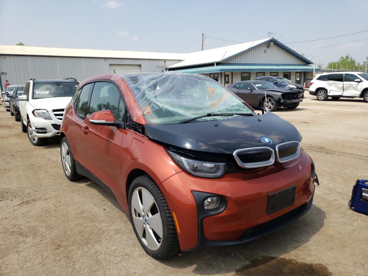 BMW I3 REX 2014 with VIN WBY1Z4C5XEV273092 - Photo from auction