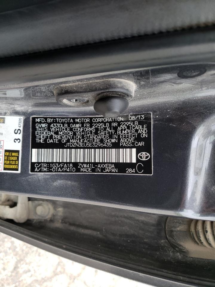Photo 10 from auction – 2014 TOYOTA PRIUS V with VIN JTDZN3EU5E3296435