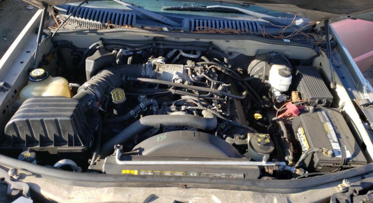 Photo 7 from auction – 2005 MERCURY MOUNTAINEE with VIN 4M2DU86W15UJ16138