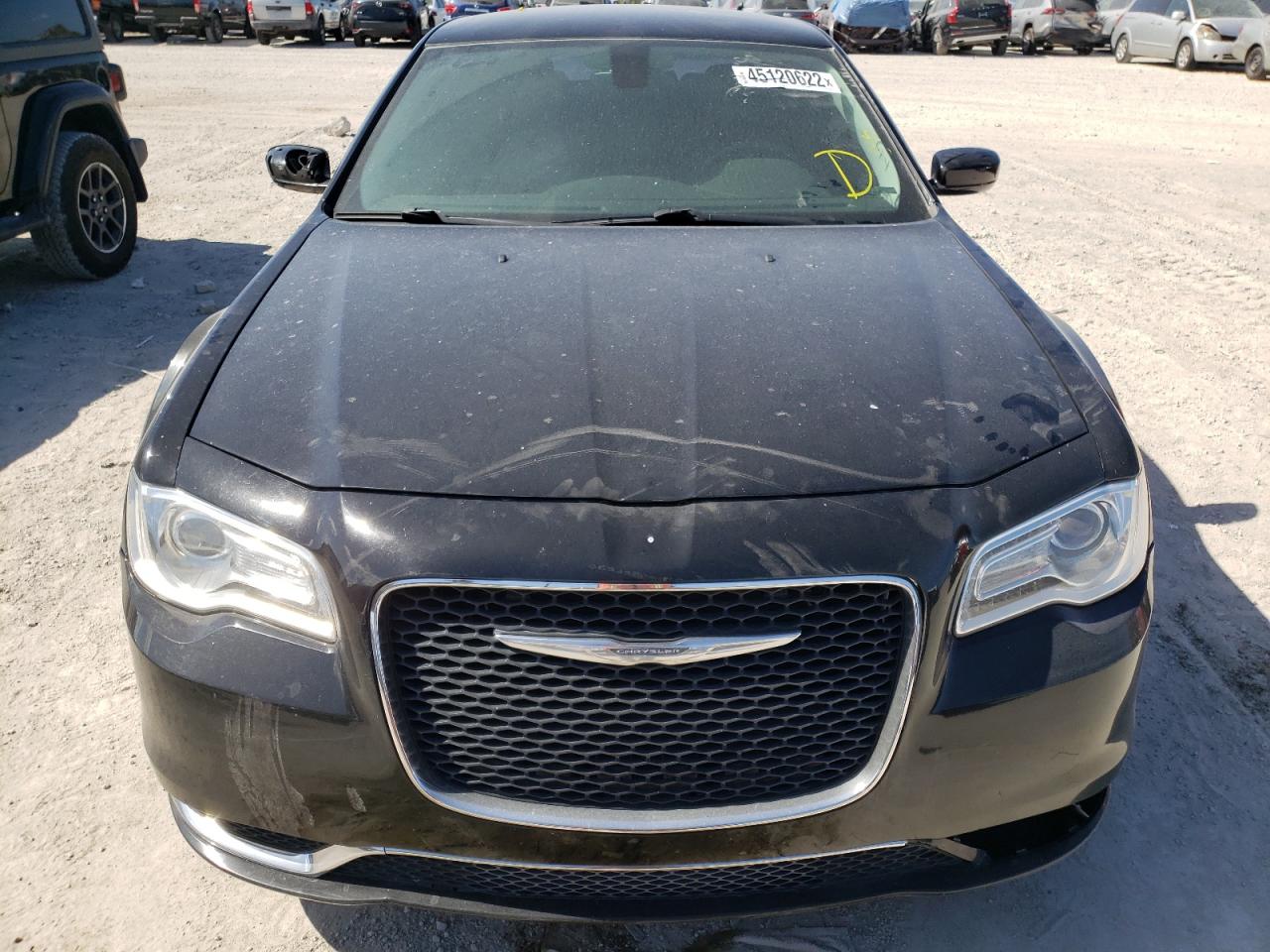 Photo 9 from auction – 2016 CHRYSLER 300 LIMITE with VIN 2C3CCAAG2GH161577