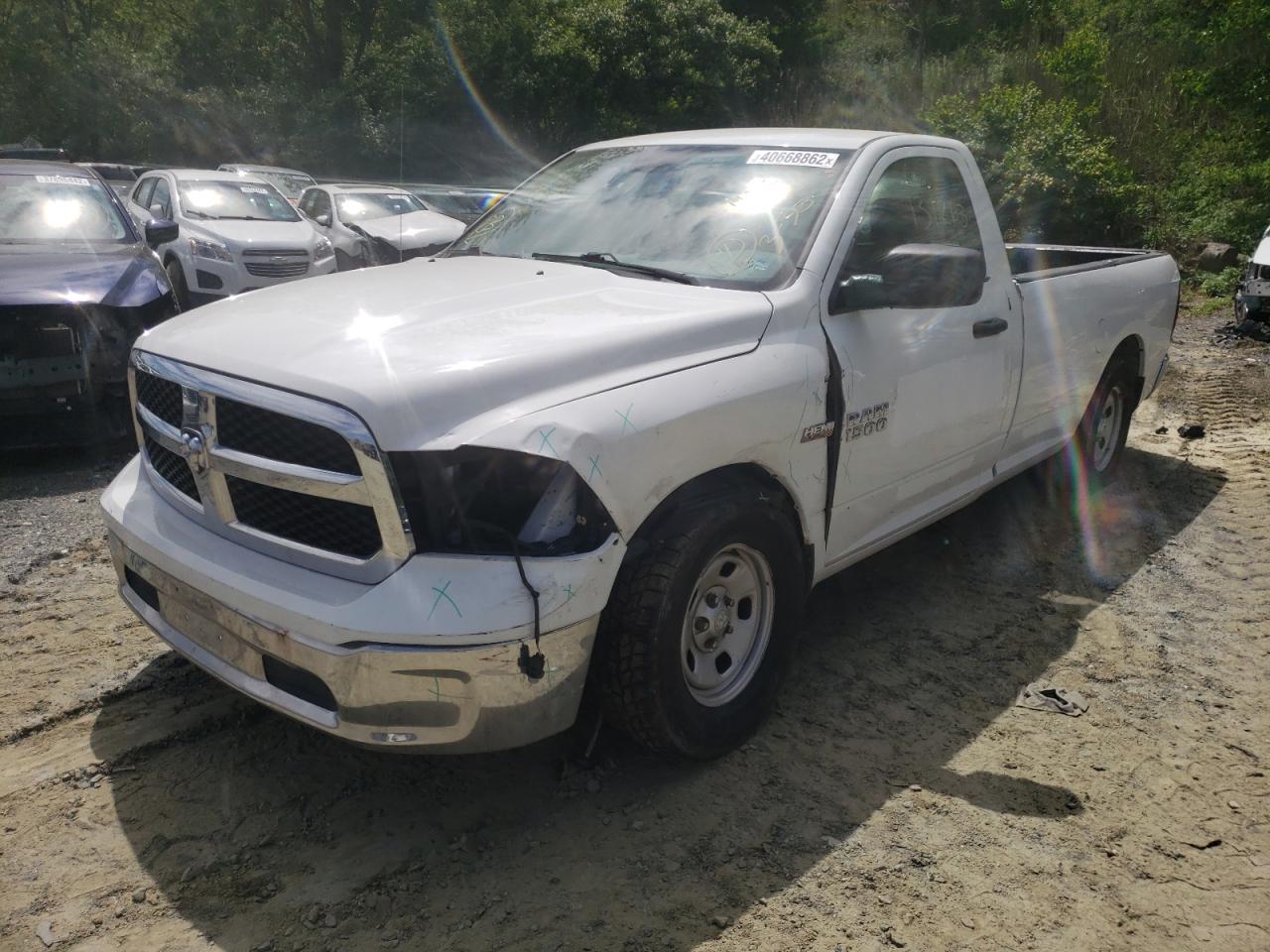 Photo 2 from auction – 2017 RAM 1500 ST with VIN 3C6JR6DT9HG675295