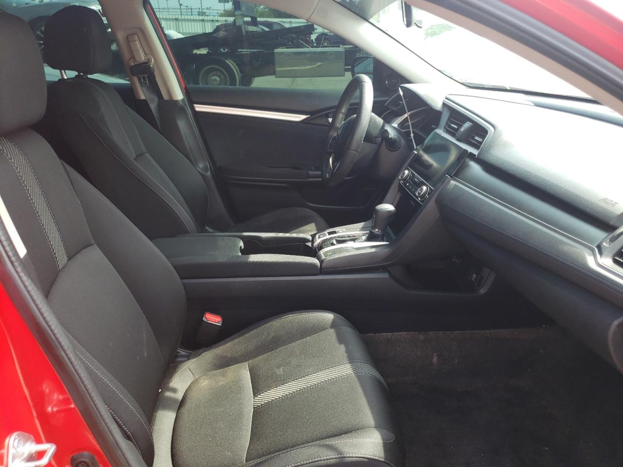 Photo 5 from auction – 2017 HONDA CIVIC EX with VIN 2HGFC2F7XHH576964