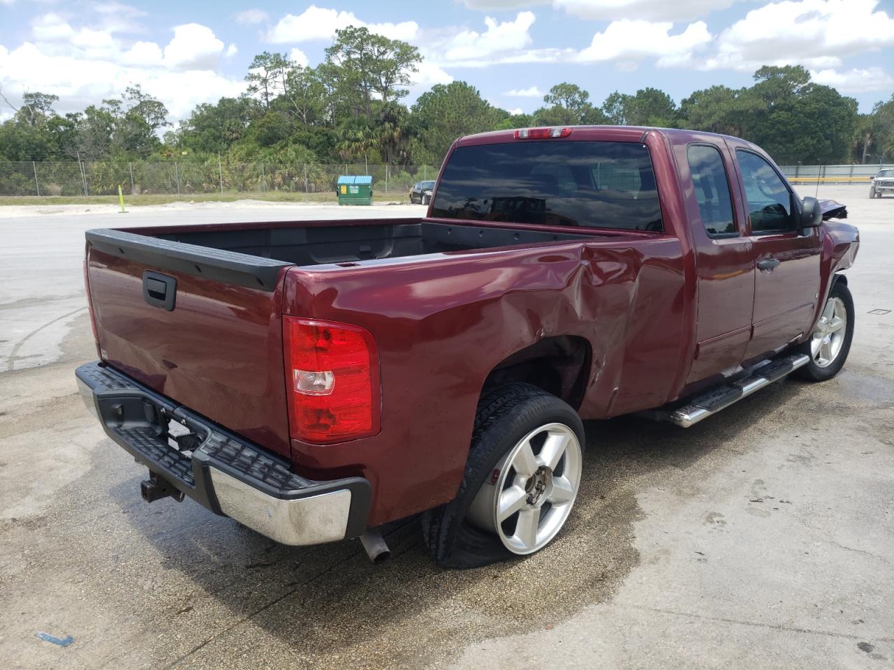 Photo 4 from auction – 2009 CHEVROLET SILVERADO with VIN 1GCEC19C09Z249908