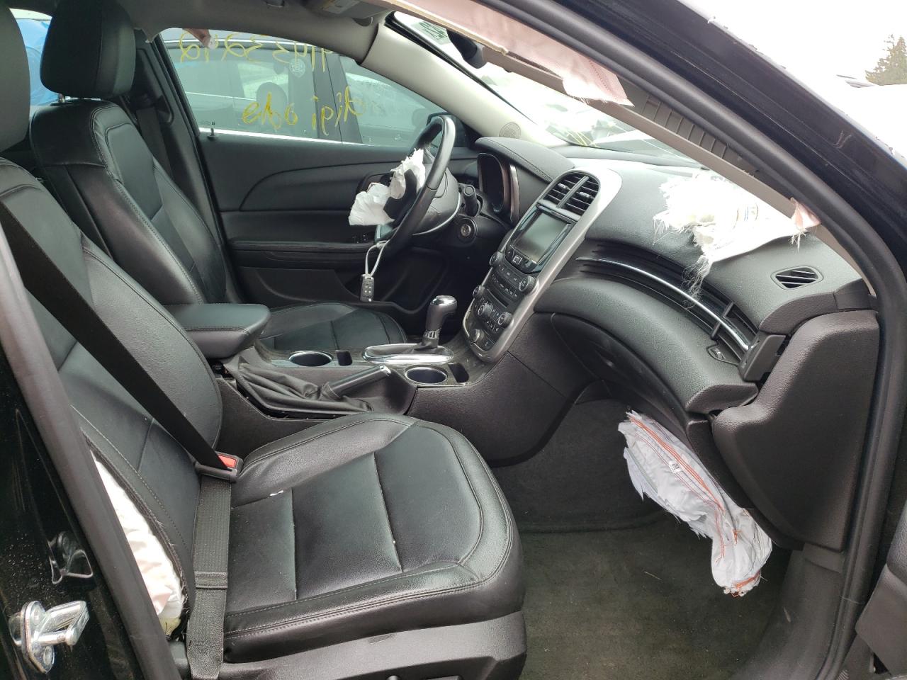 Photo 5 from auction – 2016 CHEVROLET MALIBU LIM with VIN 1G11E5SA2GU144217