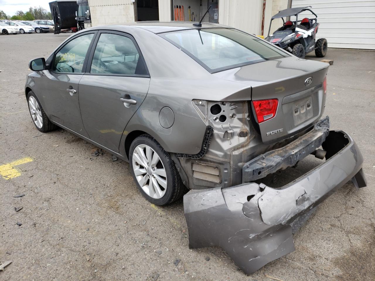 Photo 13 from auction – 2013 KIA FORTE SX with VIN KNAFW4A33D5665120
