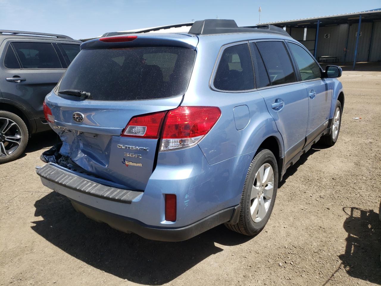 Photo 4 from auction – 2010 SUBARU OUTBACK 3. with VIN 4S4BREKC0A2377433