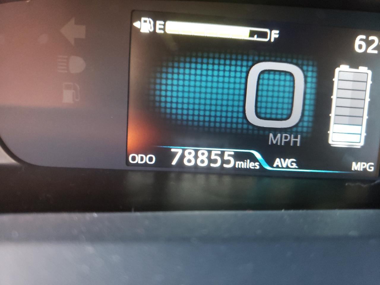 Photo 8 from auction – 2017 TOYOTA PRIUS with VIN JTDKARFU7H3047718
