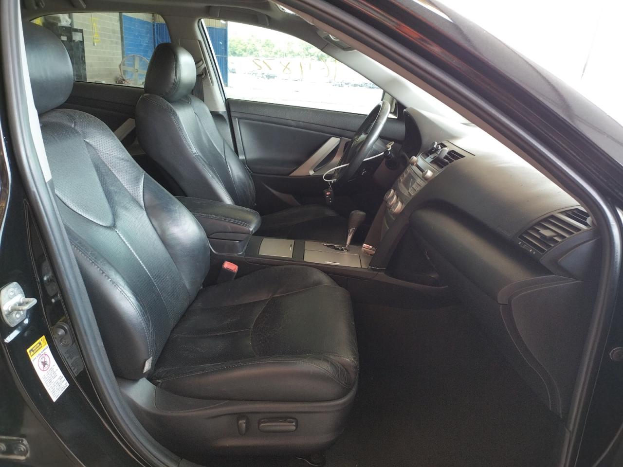 Photo 5 from auction – 2011 TOYOTA CAMRY BASE with VIN 4T1BF3EK8BU699761