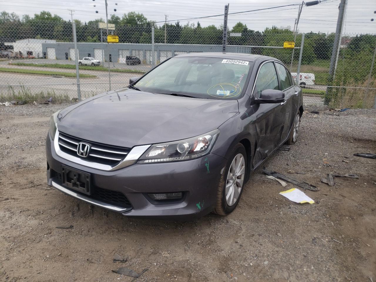 Photo 15 from auction – 2015 HONDA ACCORD EXL with VIN 1HGCR2F87FA050880