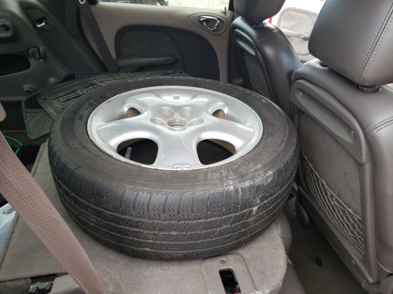 صورة رقم 9 من المزاد - 2002 CHRYSLER PT CRUISER مع VIN 3C8FY68B22T219087
