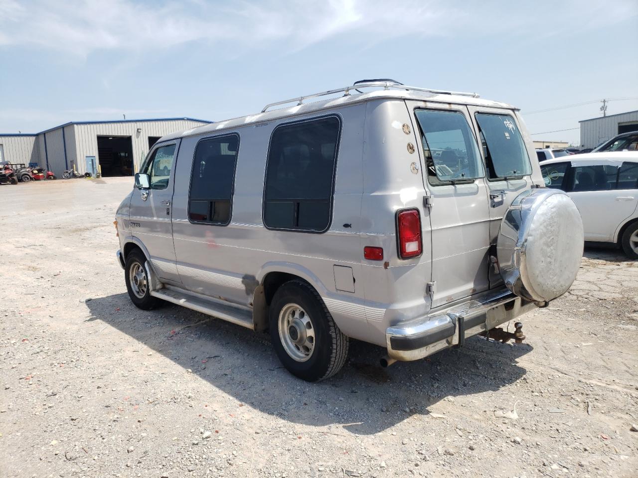 Photo 3 from auction – 1992 DODGE RAM VAN B2 with VIN 2B6HB21X5NK162012
