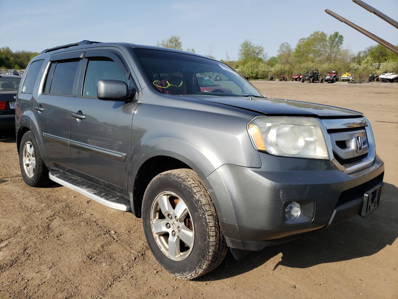 HONDA PILOT EXL 2009 with VIN 5FNYF485X9B000997 - Photo from auction