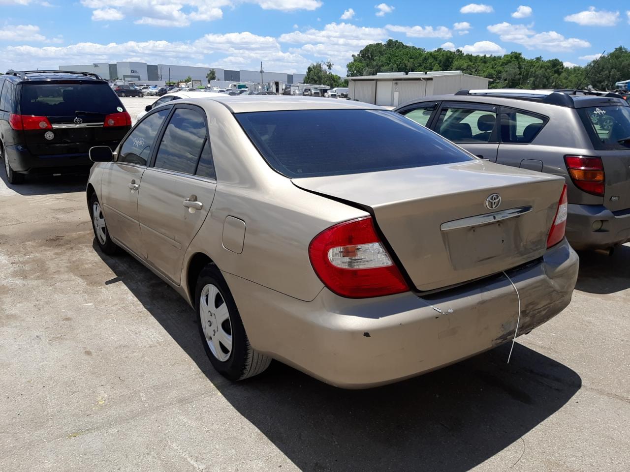 Photo 3 from auction – 2004 TOYOTA CAMRY LE with VIN 4T1BE32K84U325306