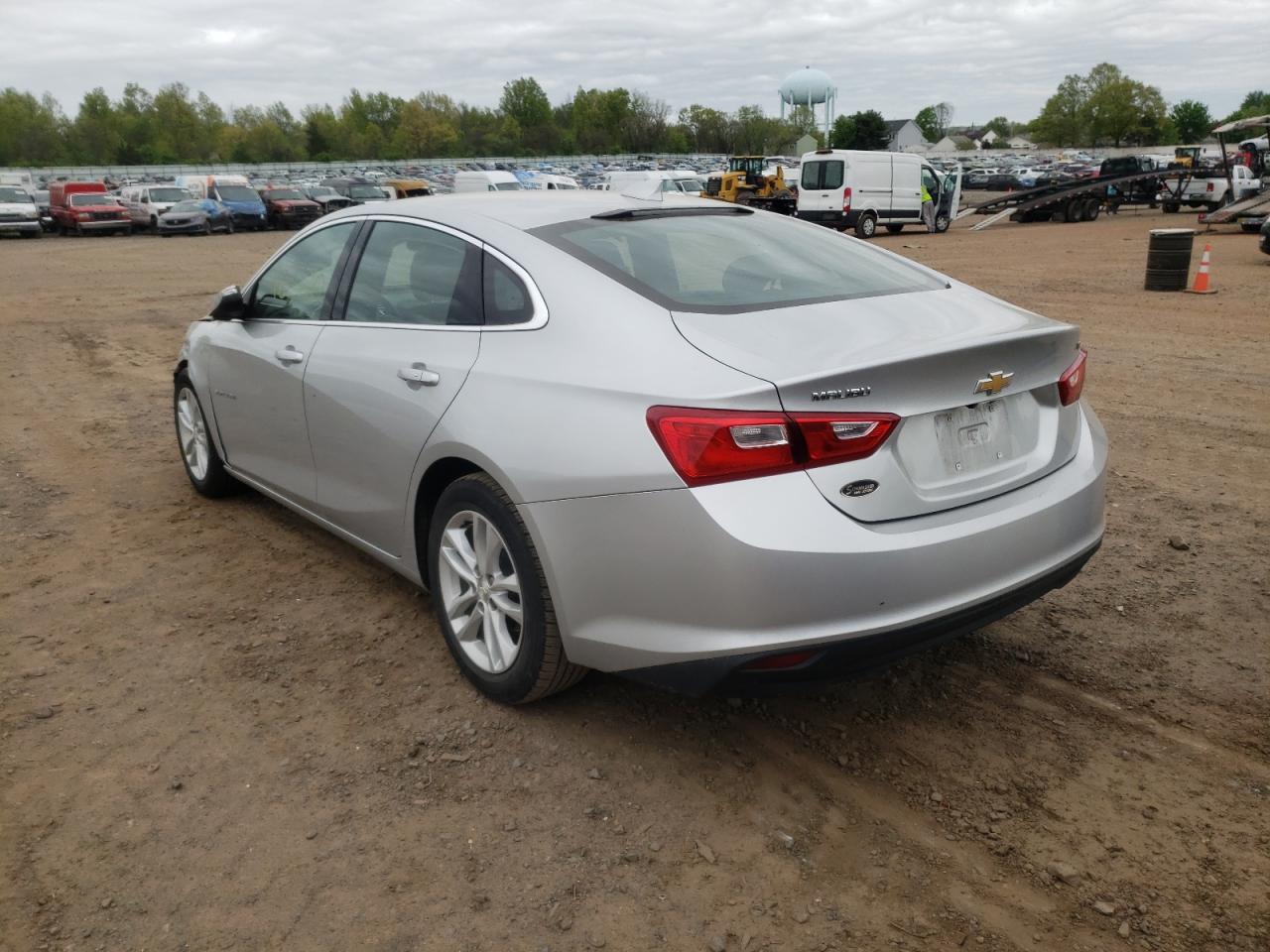 Photo 16 from auction – 2017 CHEVROLET MALIBU LT with VIN 1G1ZE5ST0HF129760