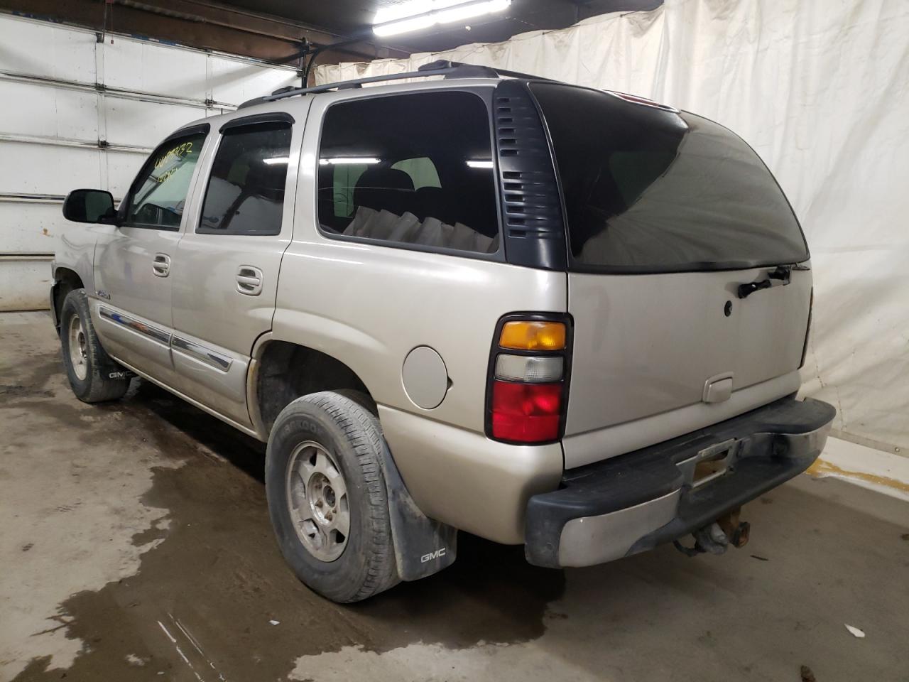 Photo 3 from auction – 2004 GMC YUKON with VIN 1GKEK13V24J299637