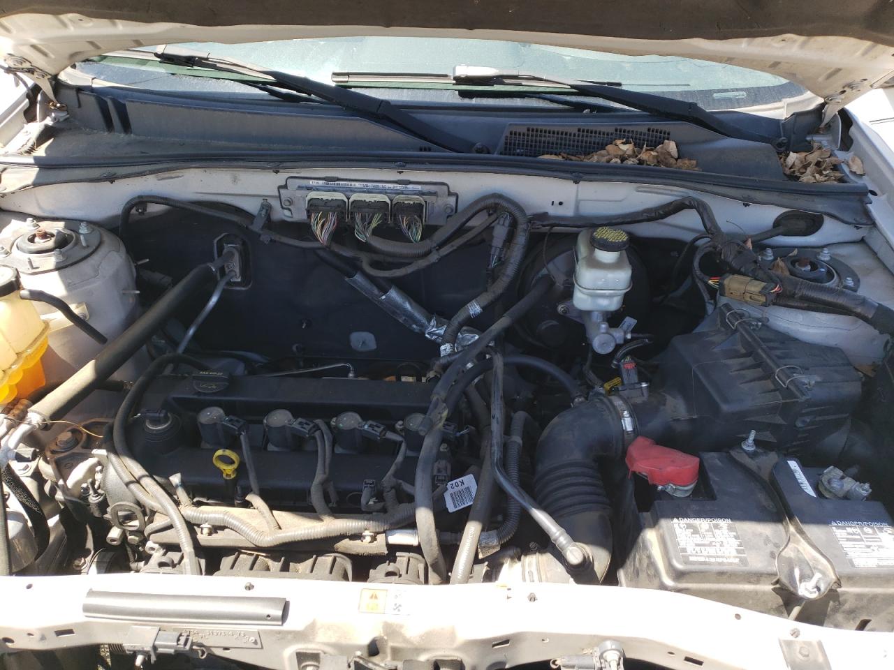 Photo 7 from auction – 2009 FORD ESCAPE XLT with VIN 1FMCU03789KD01977