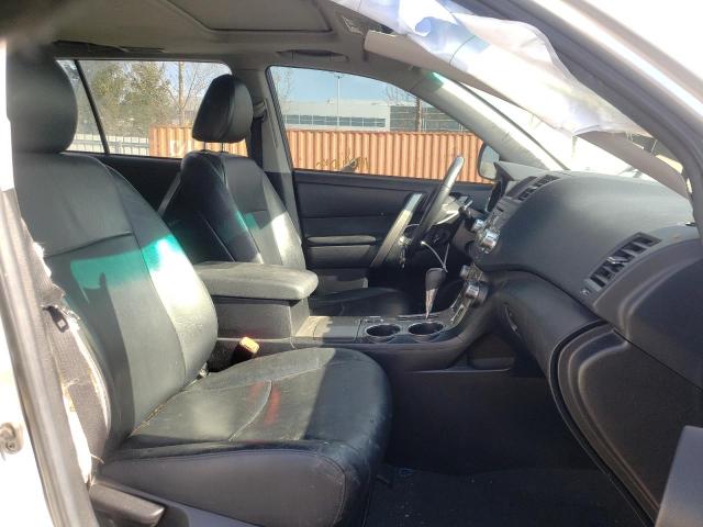Photo 5 from auction – 2013 TOYOTA HIGHLANDER with VIN 5TDBK3EH0DS208014