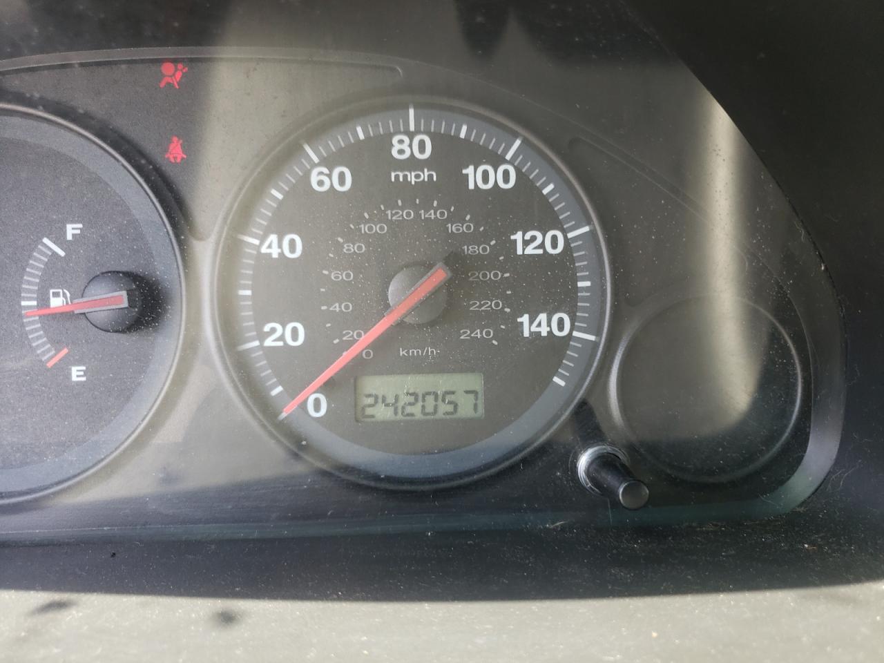 Photo 8 from auction – 2003 HONDA CIVIC DX with VIN 2HGES15113H524329
