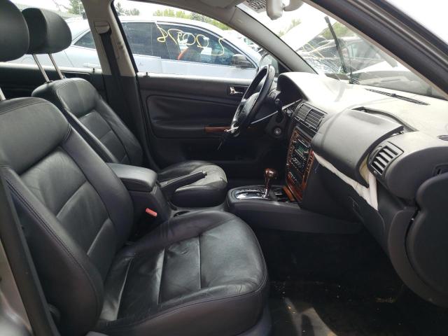Photo 5 from auction – 2005 VOLKSWAGEN PASSAT GLX with VIN WVWYU63B65E142323