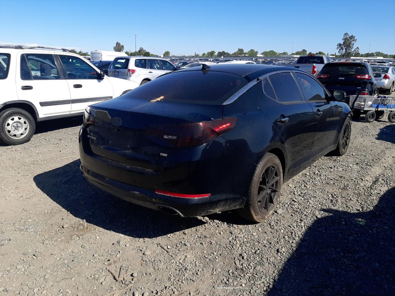 Photo 4 from auction – 2013 KIA OPTIMA LX with VIN 5XXGM4A70DG188917