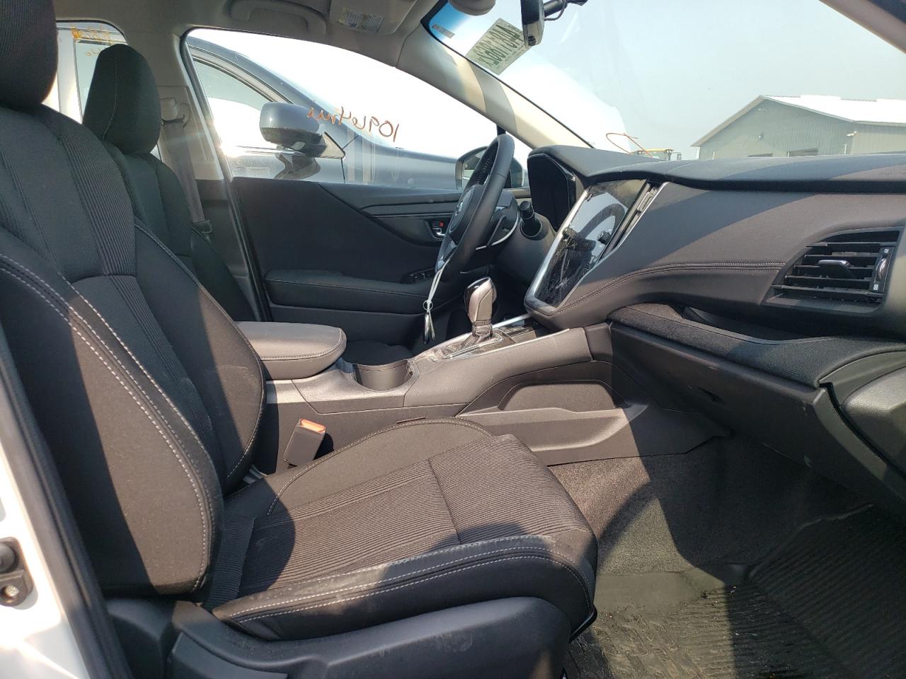 Photo 5 from auction – 2021 SUBARU LEGACY PRE with VIN 4S3BWAD63M3018590
