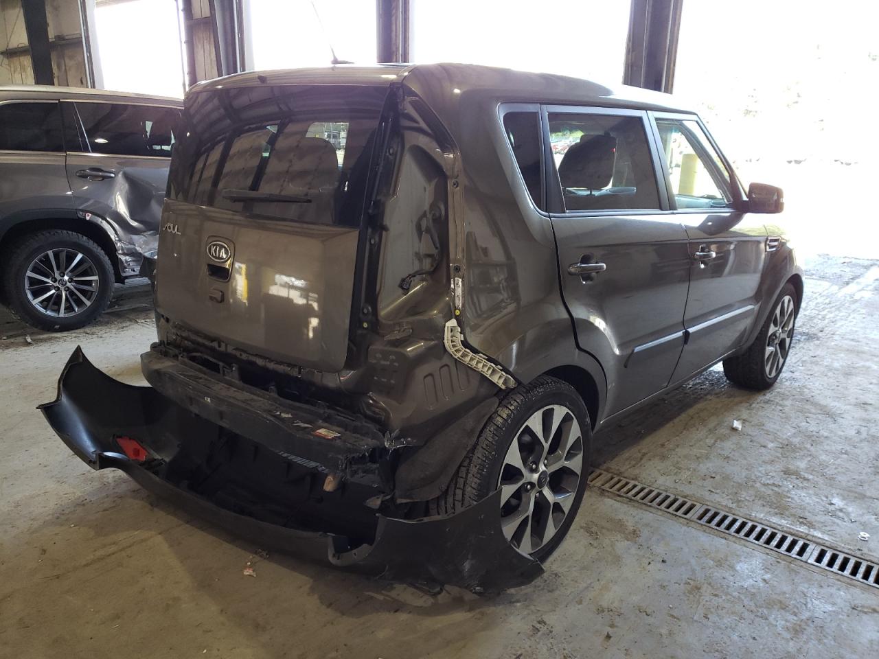 Снимка 4 от търг – 2012 KIA SOUL + с VIN KNDJT2A67C7479183
