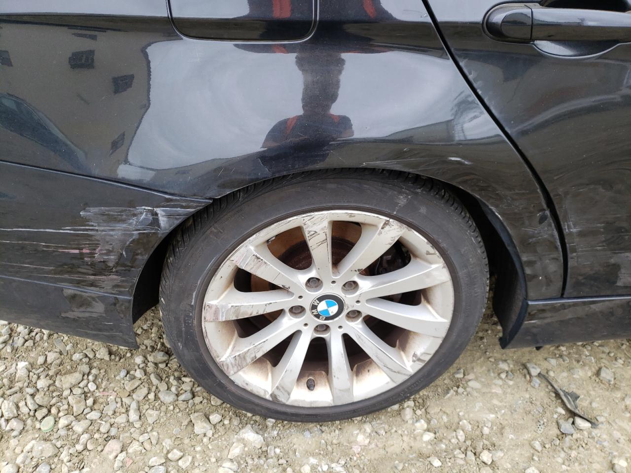 Photo 9 from auction – 2011 BMW 328 XI SUL with VIN WBAPK5C55BA994099