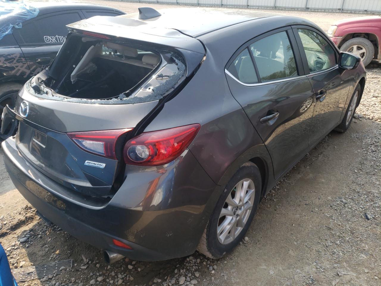 Photo 4 from auction – 2016 MAZDA 3 TOURING with VIN 3MZBM1M7XGM254555