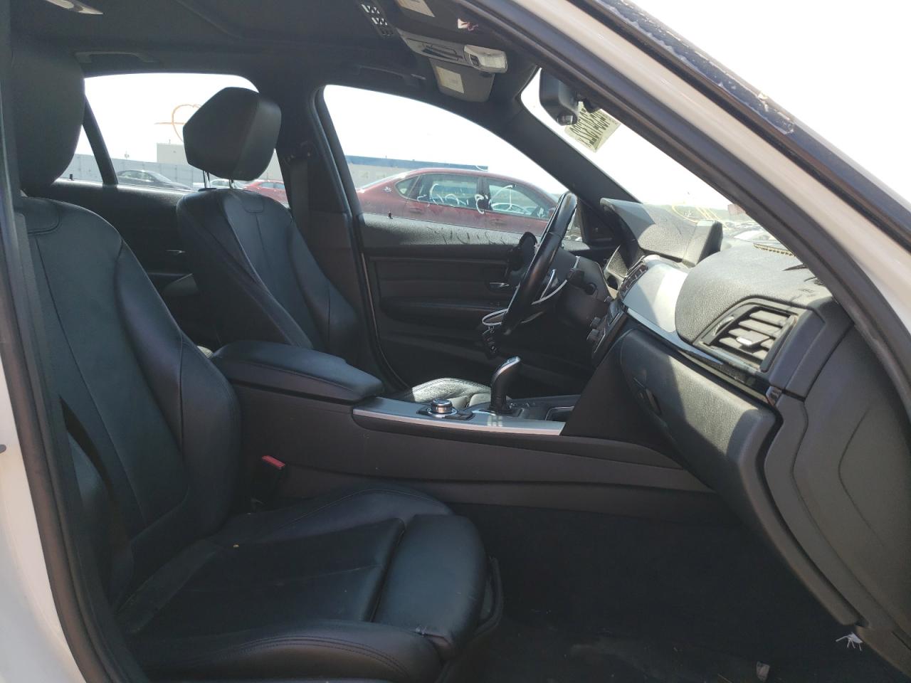 Photo 5 from auction – 2013 BMW 335 I with VIN WBA3A9G50DNP36409