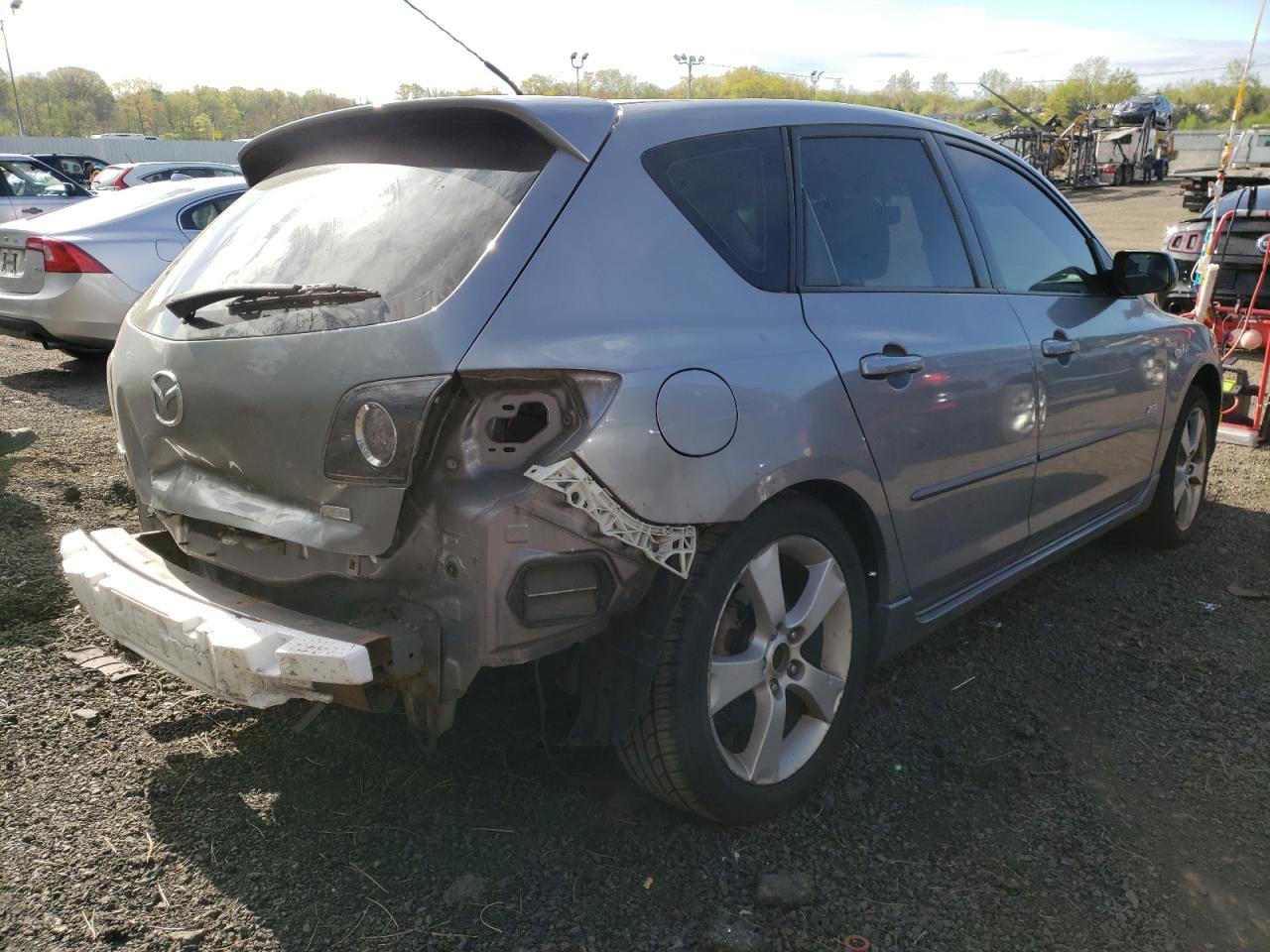 Photo 4 from auction – 2006 MAZDA 3 HATCHBAC with VIN JM1BK144961530914