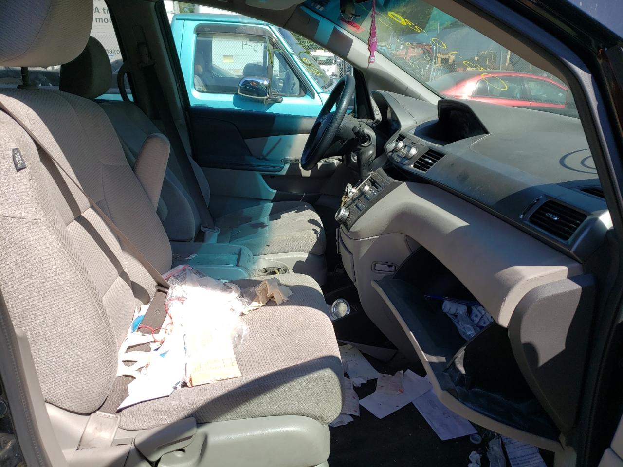 Photo 5 from auction – 2011 HONDA ODYSSEY EX with VIN 5FNRL5H40BB063526