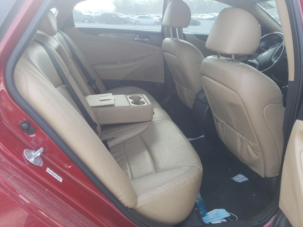Photo 6 from auction – 2014 HYUNDAI SONATA HYB with VIN KMHEC4A41EA111420