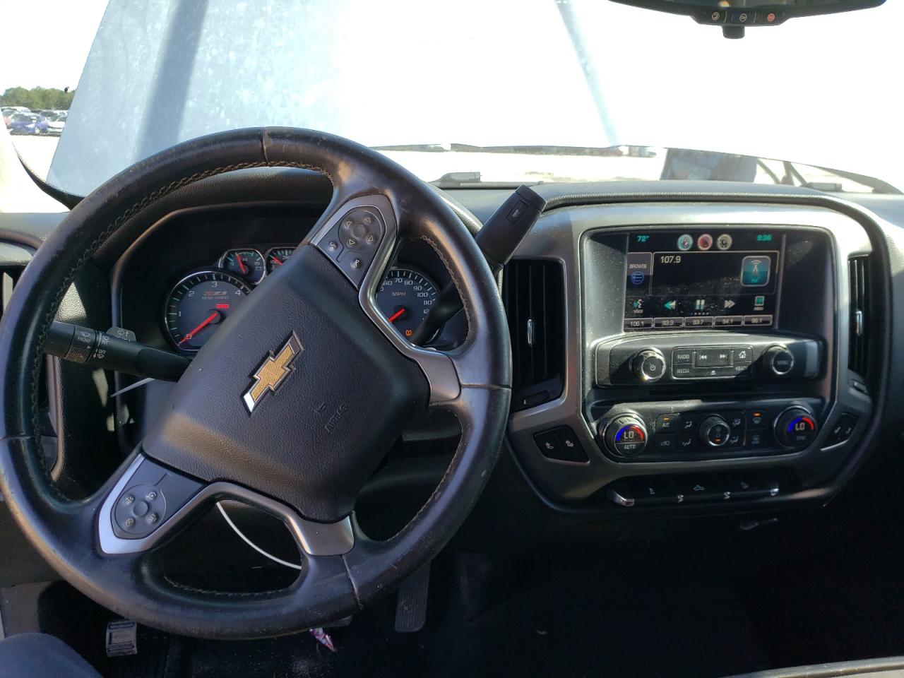 Photo 9 from auction – 2014 CHEVROLET SILVERADO with VIN 3GCUKREC1EG431839