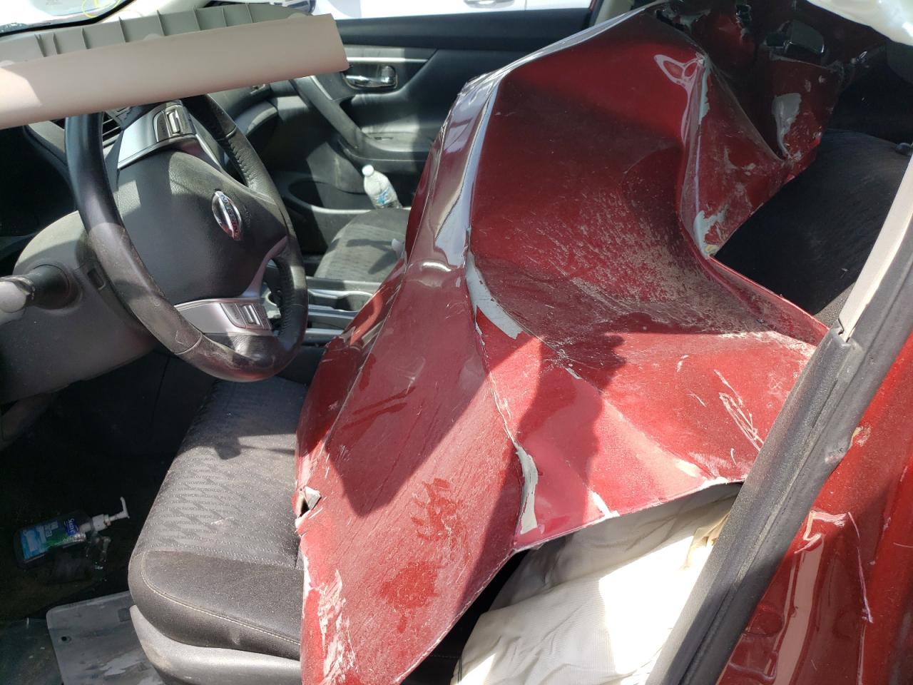 Photo 5 from auction – 2016 NISSAN ALTIMA 2.5 with VIN 1N4AL3AP2GC148612