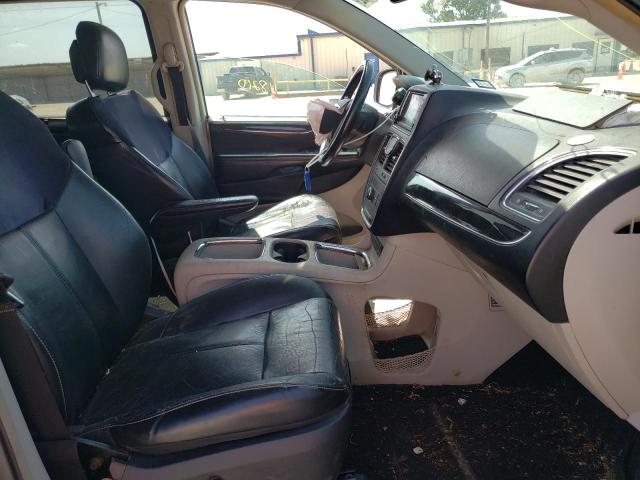 Photo 5 from auction – 2011 CHRYSLER TOWN & COU with VIN 2A4RR6DG0BR684123