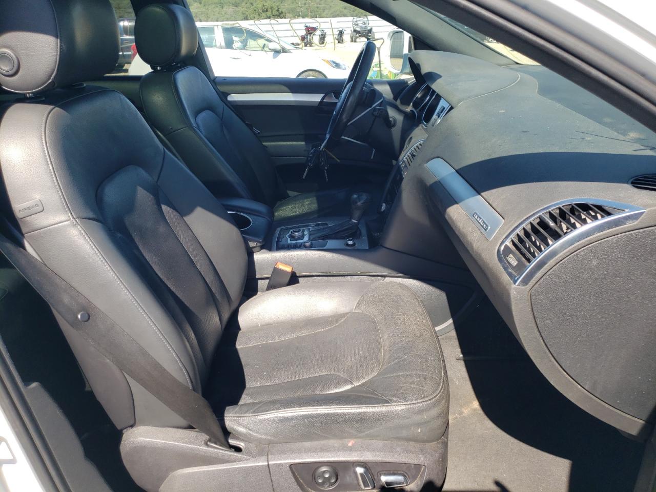 Photo 5 from auction – 2013 AUDI Q7 PRESTIG with VIN WA1DGAFE1DD001088