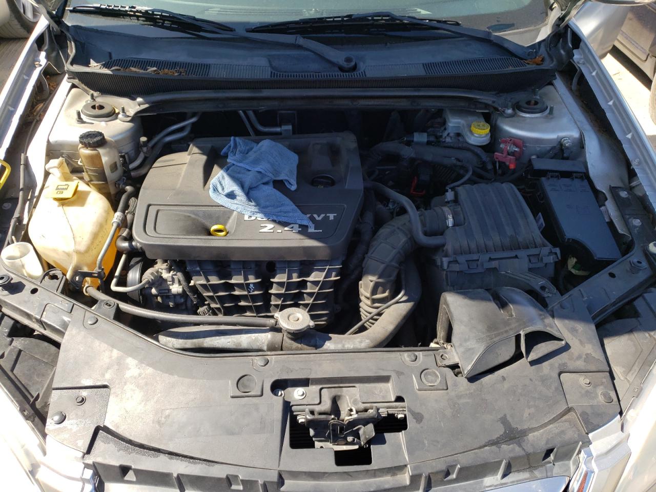 Photo 7 from auction – 2011 CHRYSLER 200 TOURIN with VIN 1C3BC1FB5BN527203